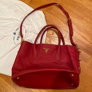 Authentic Leather Prada bag , excellent condition